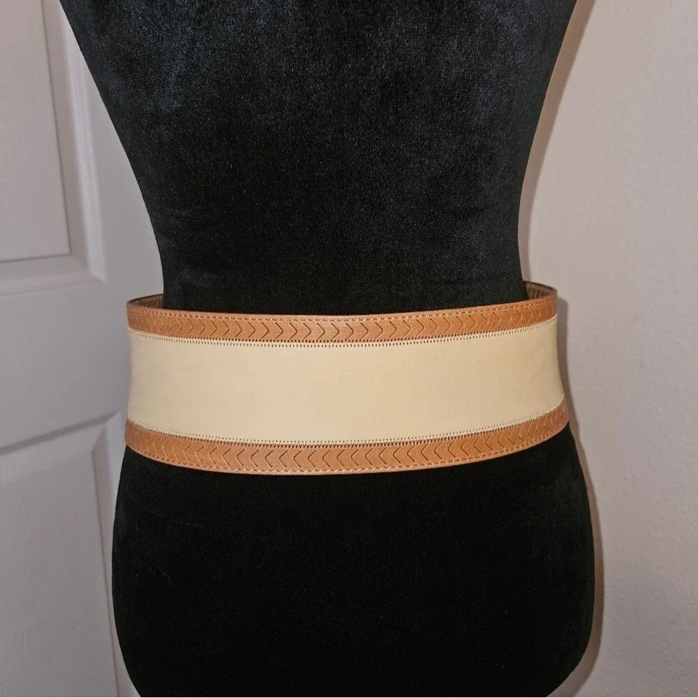 Vintage Linea Pelle Laser Cut Leather Belt Size S